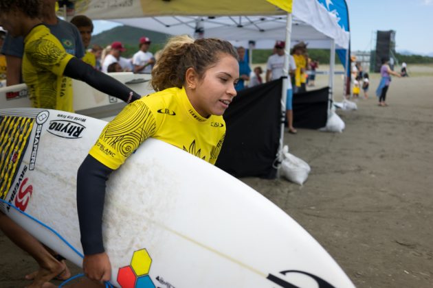 Tainá Hinckel, Vissla ISA World Junior 2017, Hyuga, Japão. Foto: ISA / Sean Evans .