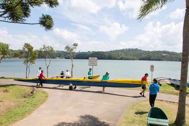 Batismo de canoas no Passaúna Paddle Club. Curitiba (PR). Foto: Naideron Fotografias.