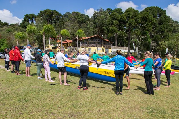 Batismo de canoas no Passaúna Paddle Club. Curitiba (PR). Foto: Naideron Fotografias.