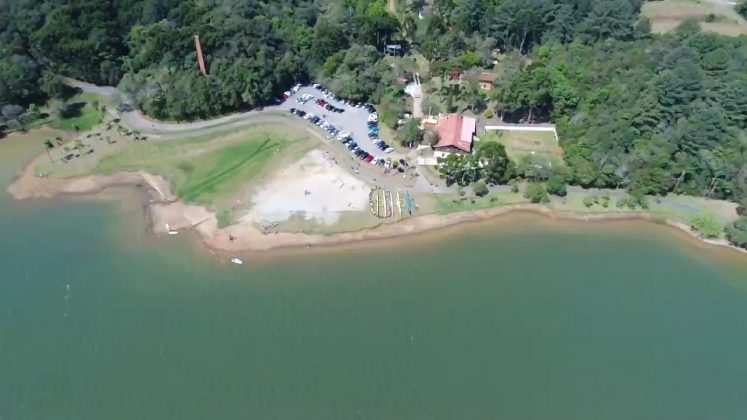 Batismo de canoas no Passaúna Paddle Club. Curitiba (PR). Foto: Naideron Fotografias.