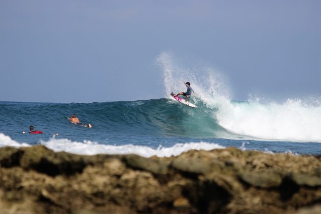 Renan Hanada, Mentawai, Indonésia. Foto: Glauber Hanada.