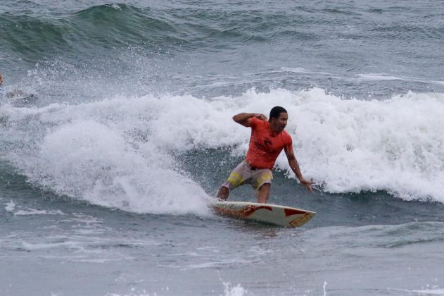 Kias de Souza, Rip Curl Guarujá Open 2017, Praia do Tombo. Foto: Silvia Winik.