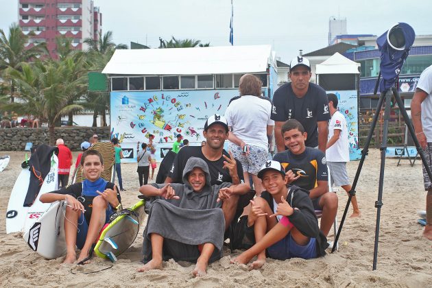 Hang Loose Surf Attack 2017, Praia do Tombo, Guarujá (SP). Foto: Munir El Hage.