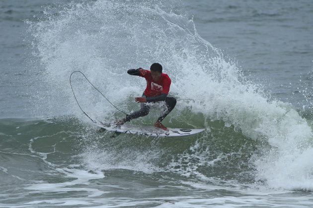 Cauã Costa, Hang Loose Surf Attack 2017, Praia do Tombo, Guarujá (SP). Foto: Munir El Hage.