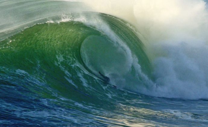 Kalani Lattanzi, Nazaré, Portugal. Foto: Nuno Dias.