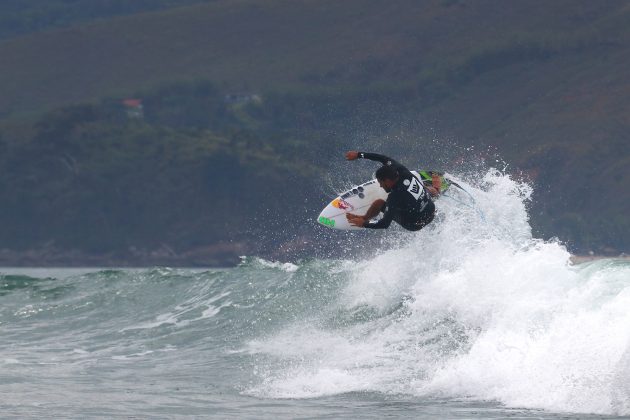 Adriano de Souza, Hang Loose São Sebastião Pro 2017, Maresias, São Sebastião (SP). Foto: © WSL / Smorigo.