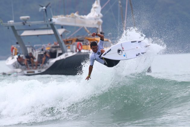 Flavio Nakagima, Hang Loose São Sebastião Pro 2017, Maresias, São Sebastião (SP). Foto: © WSL / Smorigo.