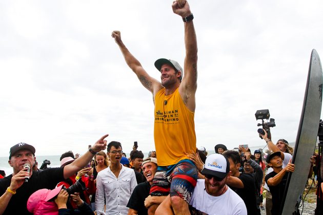 Taylor Jensen, Taiwan World Longboard Championship 2017. Foto: WSL / Hain.