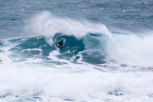 Adriano de Souza, Vans World Cup of Surfing 2017, Sunset Beach, Havaí. Foto: © WSL / Keoki.