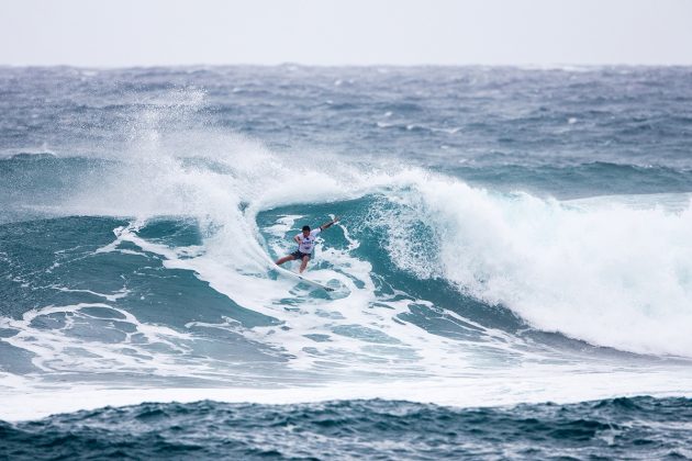 Vasco Ribeiro, Vans World Cup of Surfing 2017, Sunset Beach, Havaí. Foto: © WSL / Heff.