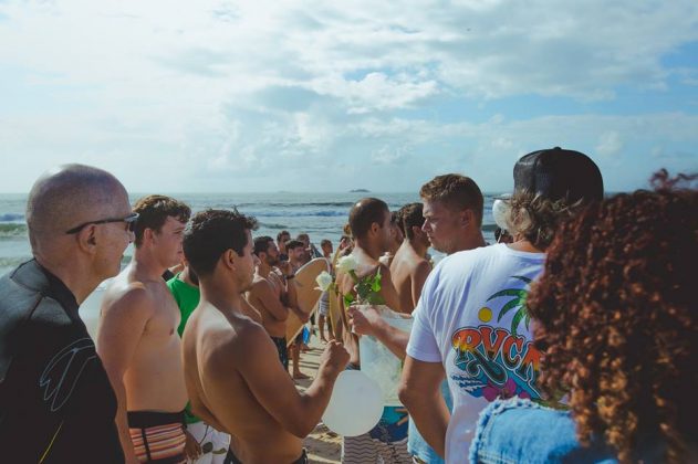 Homenagem a Jean da Silva, Praia do Bispo, Balneário Barra do Sul (SC). Foto: Bárbara Aviz.