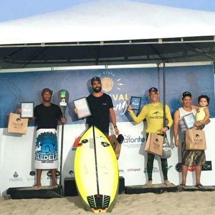 Pódio Masculino Amador. Festival Barong Surf Club, Paracuru, Fortaleza (CE). Foto: Reprodução.