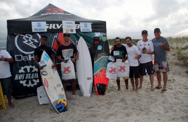 Categoria Local, Banana Wax/The Legends 2017, Guarda do Embaú (SC). Foto: Luis Reis.