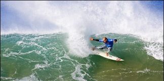 Slater alcança Curren