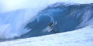 Maya enfrenta Teahupoo