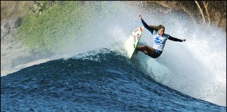 Jacque Silva luta pelo bicampeonato no WQS