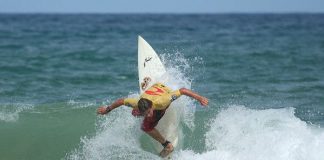 Guarujaenses quebram em Salvador